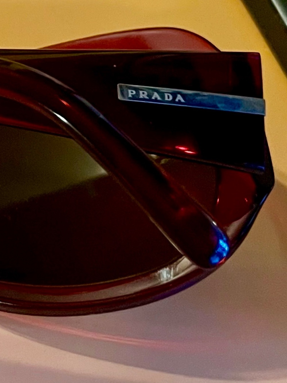 Vintage Prada SPR13F Burgundy Oversized Sunglasses Made in Italy - Picture 2 of 6